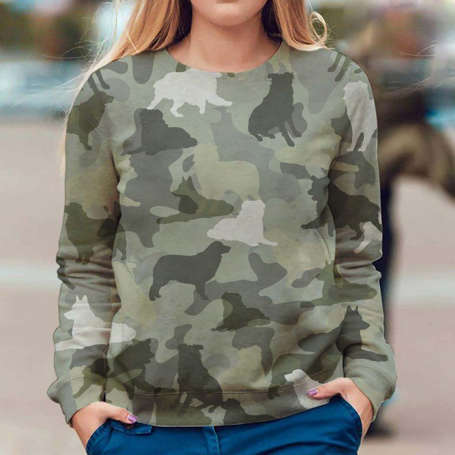 Australian Shepherd - Camo - Premium Sweatshirt