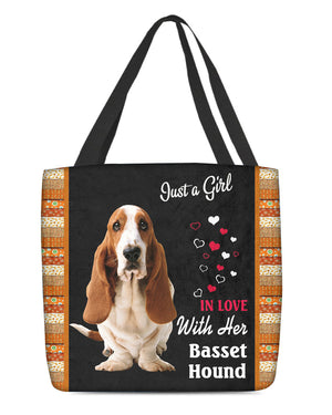 Basset Hound  In Love-Cloth Tote Bag