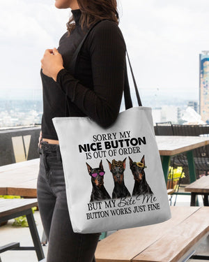 Doberman Pinscher 2-Bite Me Button-Cloth Tote Bag