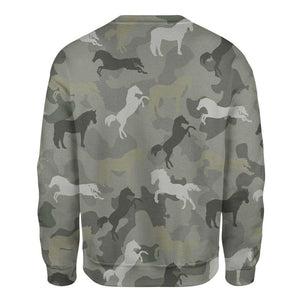 Horse - Camo - Premium Sweatshirt