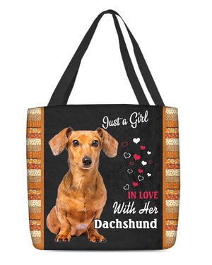 Red Dachshund  In Love-Cloth Tote Bag