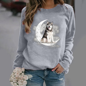 Siberian Husky -Sit On The Moon- Premium Sweatshirt